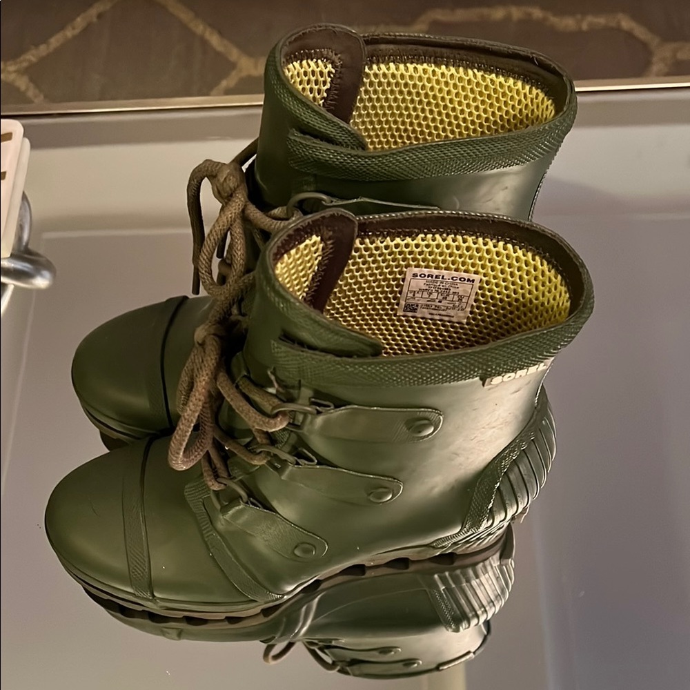 Sorel Green Joan RainWedge - Picture 2 of 7
